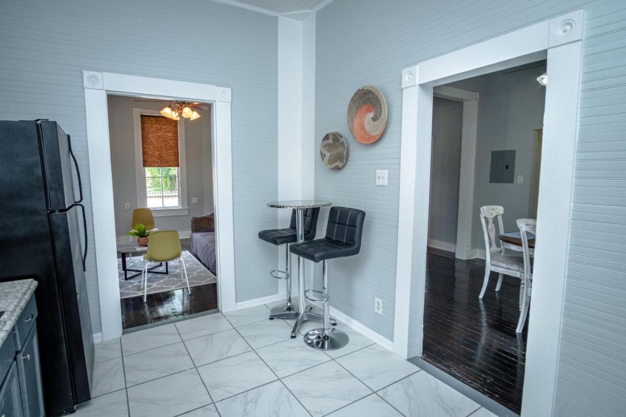 Appartamento Remodeled Historic 2Br 1Ba House Near Downtown San Antonio Esterno foto
